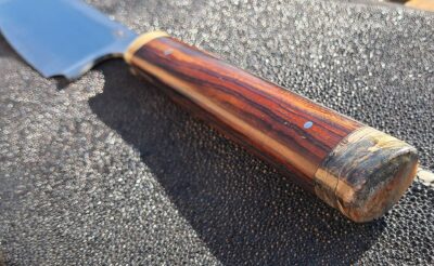 José Viale Couteau de cuisine Japonais, Santoku en bois de fer, 12c27. 17cm