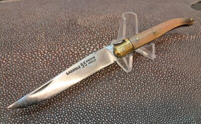Laguiole ancien 10 cm – Sauzède-Angely – Corne cachée – Acier carbone – Thiers